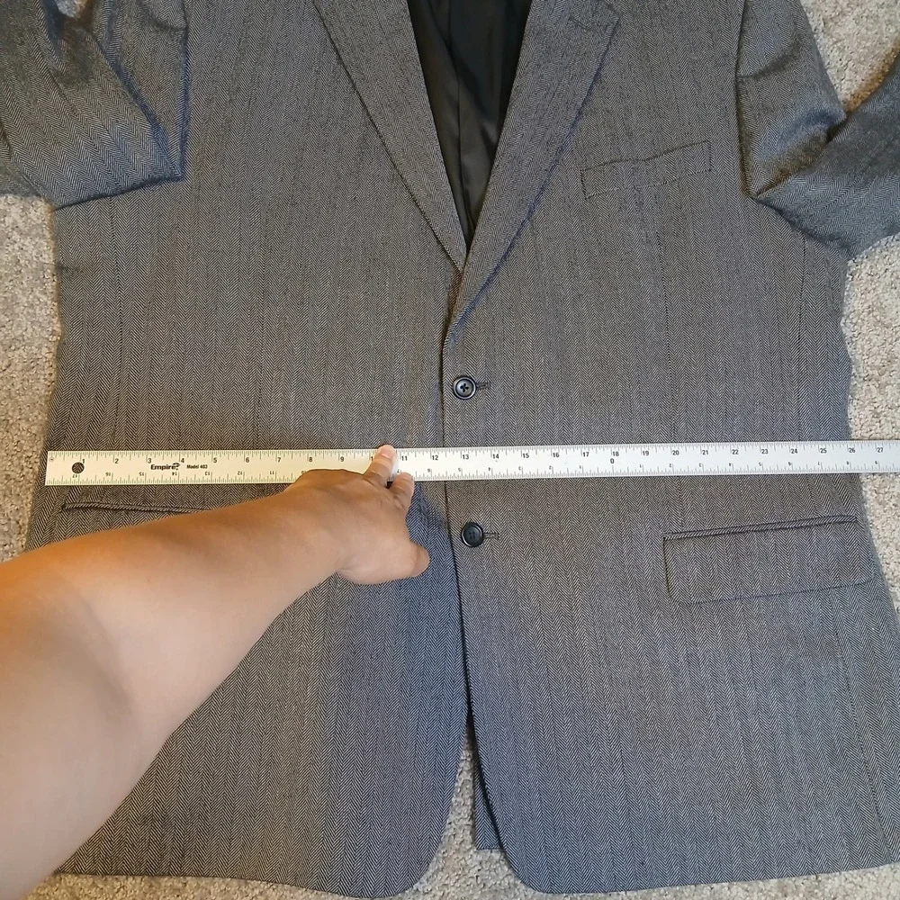 Joseph & Feiss Gold Men Grey Herringbone Two Button Blazer Sport Coat Jacket 52L